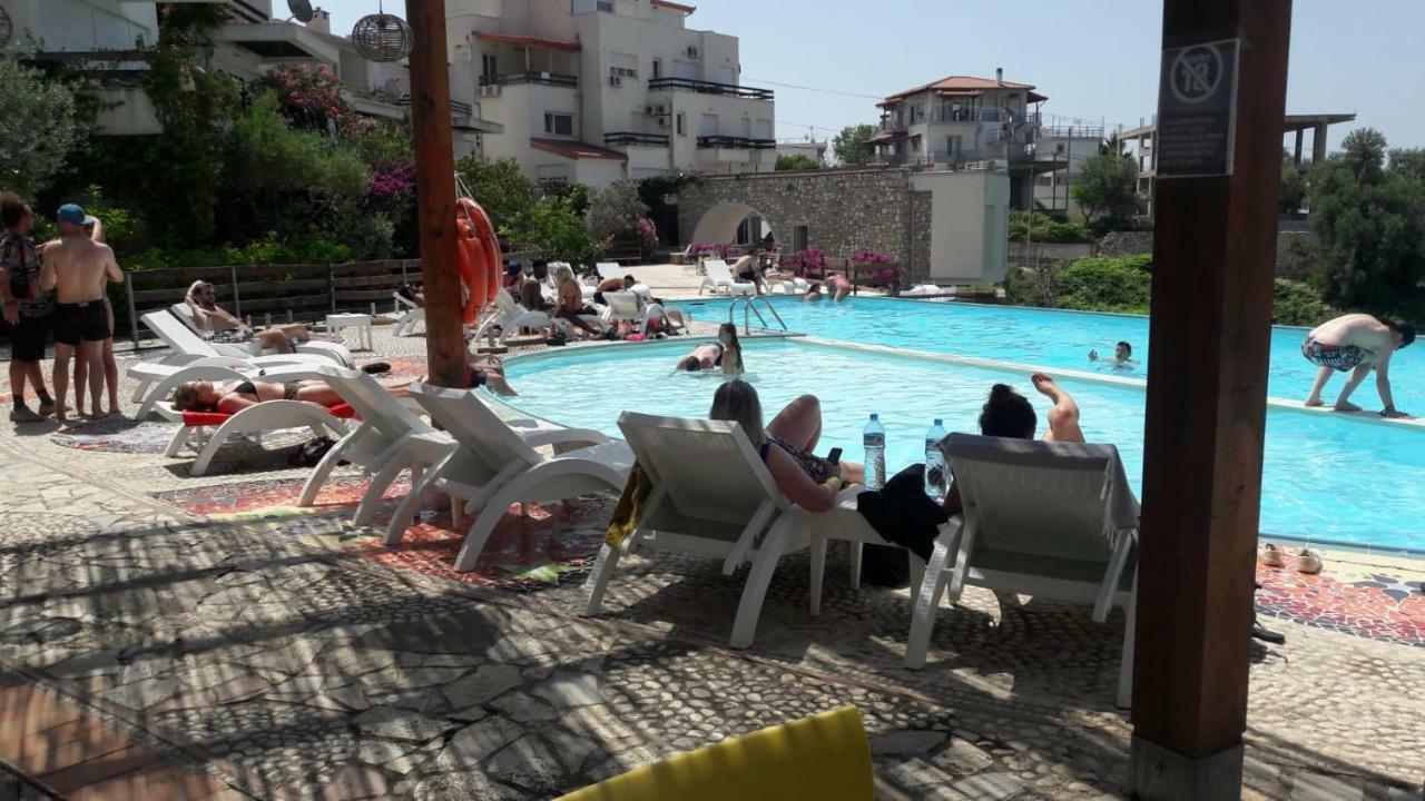 Olives Residence Dhërmi Eksteriør billede